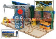 Trenino Thomas STAZIONE REPAIR & GO STATION AT THE SODOR STEAMWORKS COD LC 98200