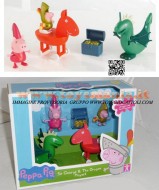 PEPPA PIG SUL CAVALLO ROSSO E GEORGE PIG SUL DINOSAURO VERDE CONFEZIONE CON PERSONAGGI  PLAY SET