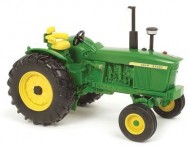 Britains JONN DEERE 4020 limited scala 1/32 40923