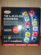 Catena luminosa con 12 pacchetti regalo con all'interno led gift cambia colore ,uso interno