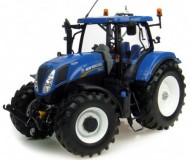 UNIVERSAL HOBBIES NEW HOLLAND T7.210 COD 2996 SCALA 1/32