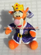 PELUCHE ,DISNEY WINNIE POOH ,personaggio TIGRO vestito da principe ,Winnie the Pooh  TG 3 ALTEZZA CM 30