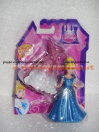  Principessa Cenerentola Disney con abito Magiclip  di Mattel X9405